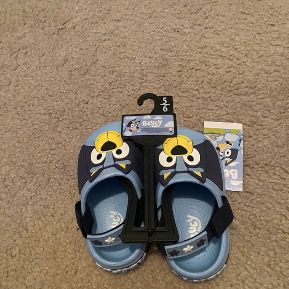 Shoes lot - Picture 5 of 5